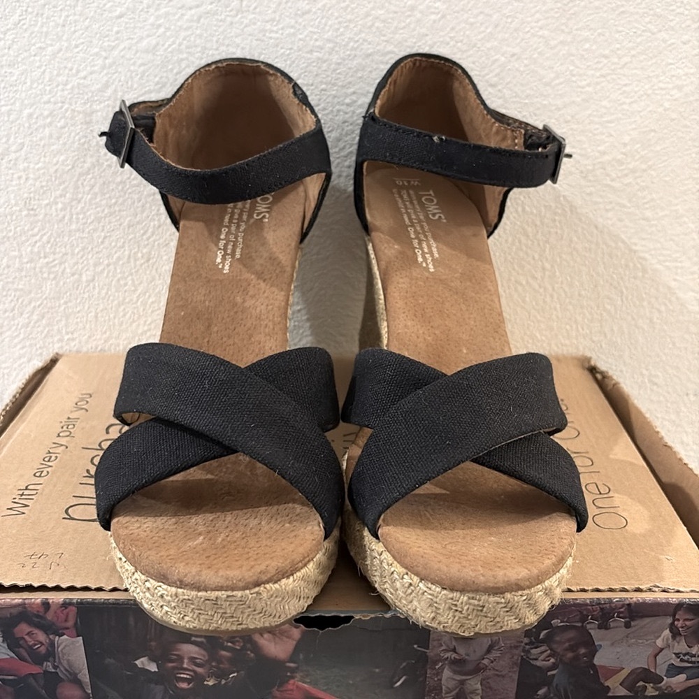 [TOMS] Black Canvas Strappy Open-Toe Espadrille Sandals Wedges Womens 10 w/ Box - Picture 4 of 16